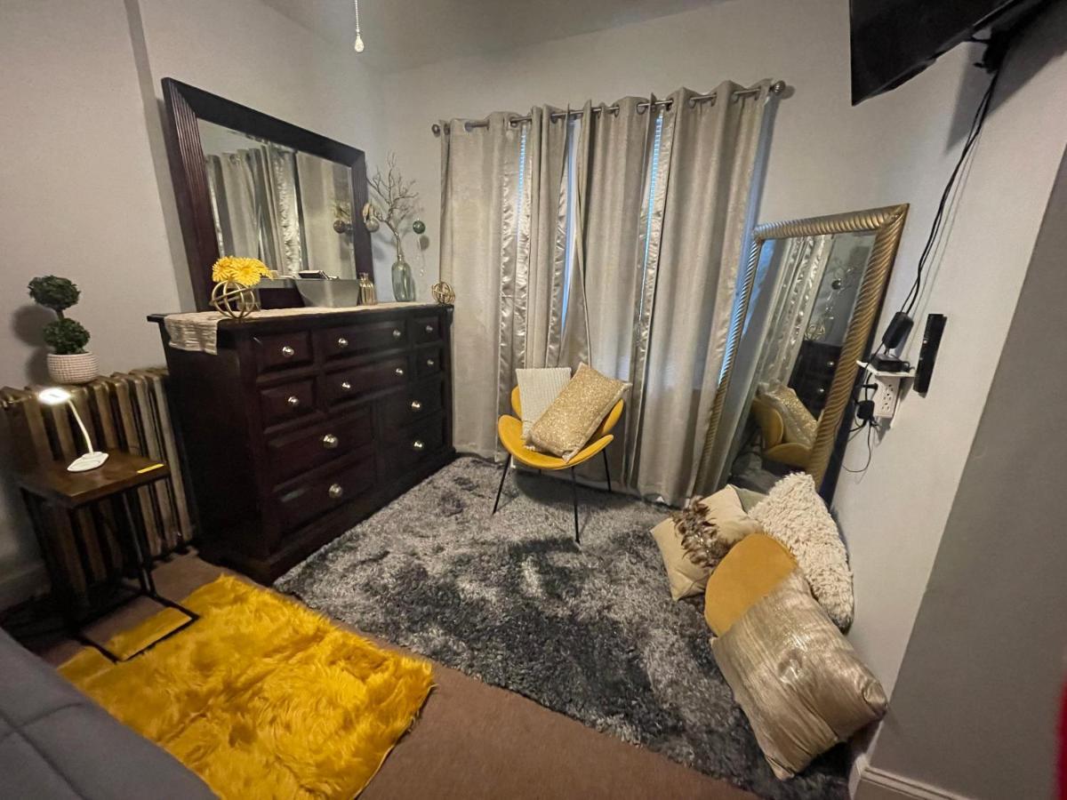 Holiday home Cozy Airport Area Hideaway